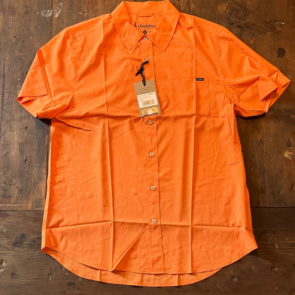 chubbies Men’s Short-Sleeve Button-Down Shirt in Bright Orange